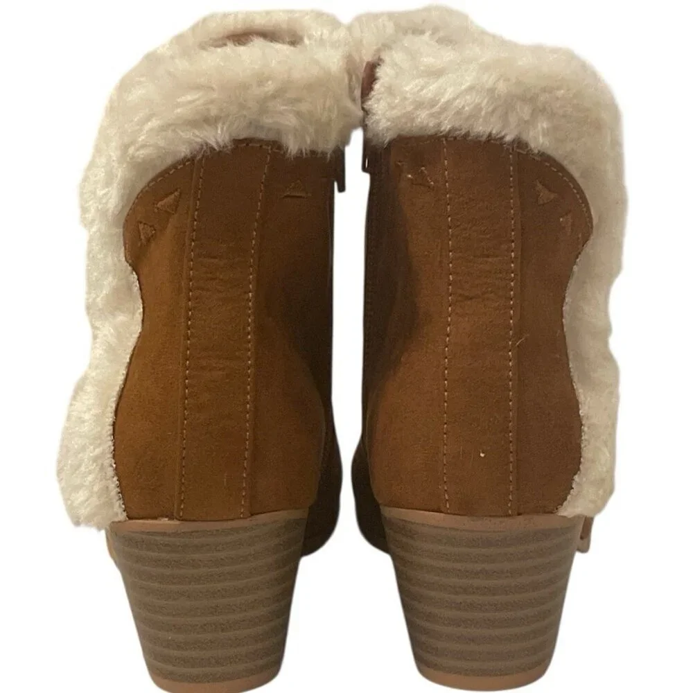 UNR8ED Coco Girls Faux Fur Ankle Boots Youth Size 13M Chestnut Trim Block Heel